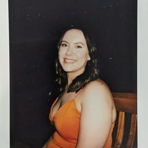 Meet your Posher, Caitlyn